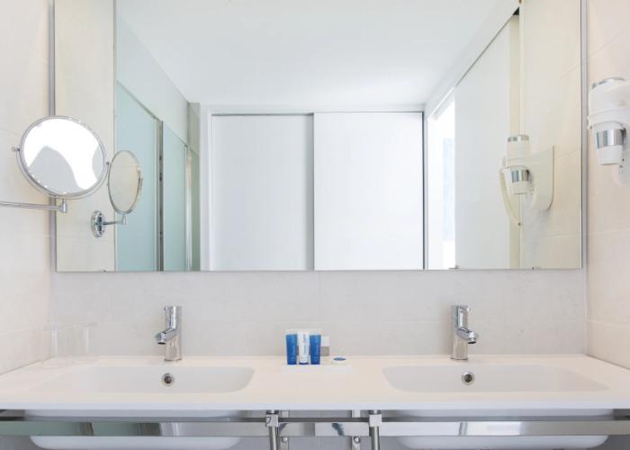 Reverence Life Hotel - Adults Only