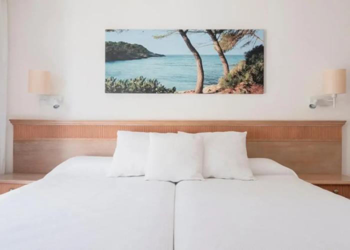 Iberostar Club Cala Barca Hotel - All Inclusive