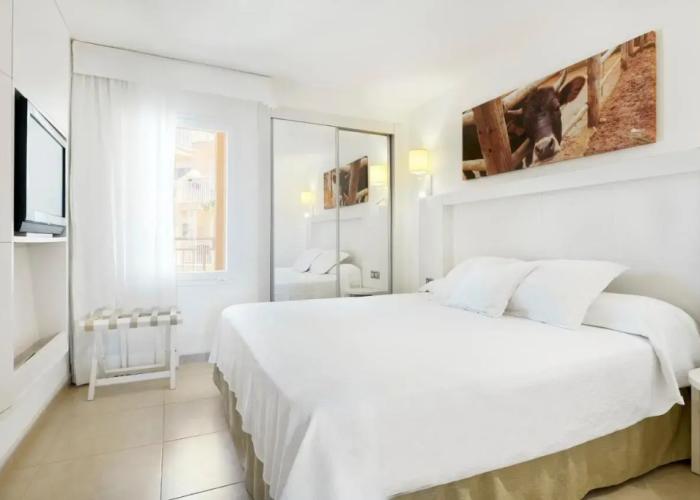 Iberostar Club Cala Barca Hotel - All Inclusive