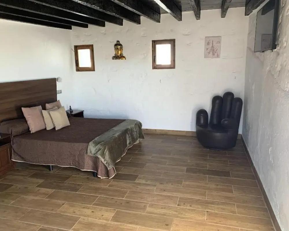 Valtisya House Pool & Airport