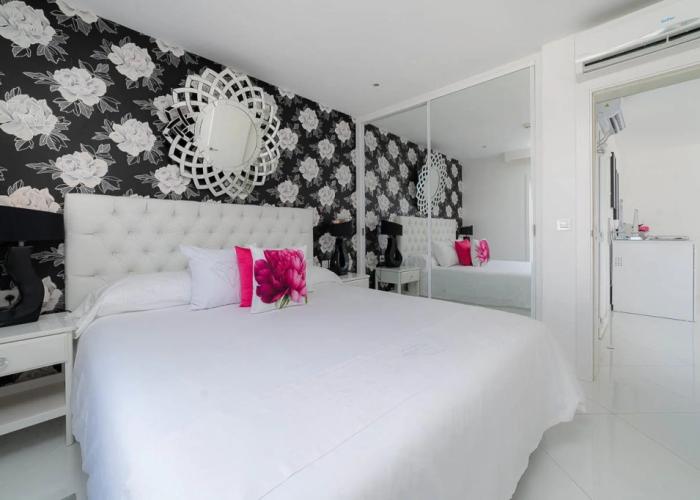 Lani's Suites de Luxe - Adults Only