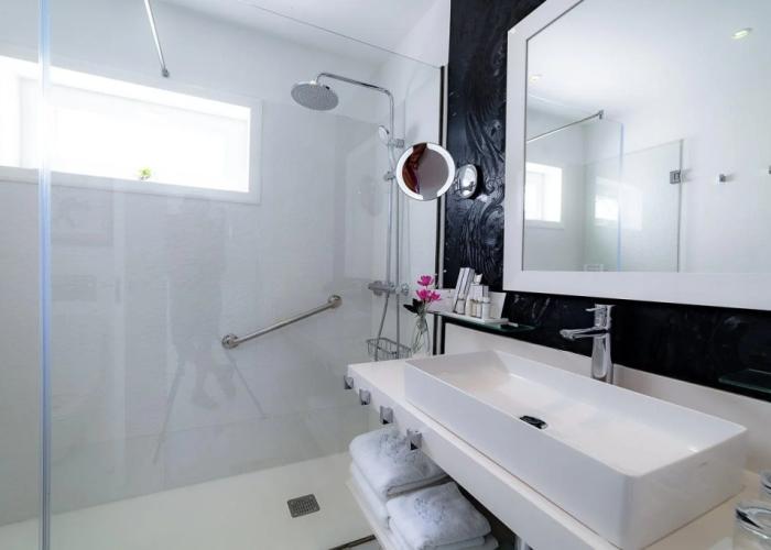 Lani's Suites de Luxe - Adults Only
