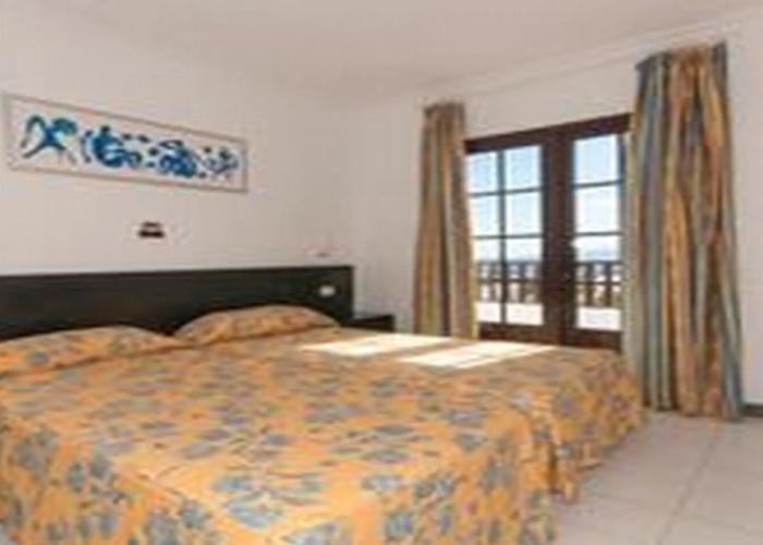 Apartamentos Plaza Azul