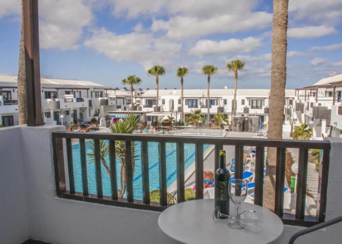 Apartamentos Plaza Azul
