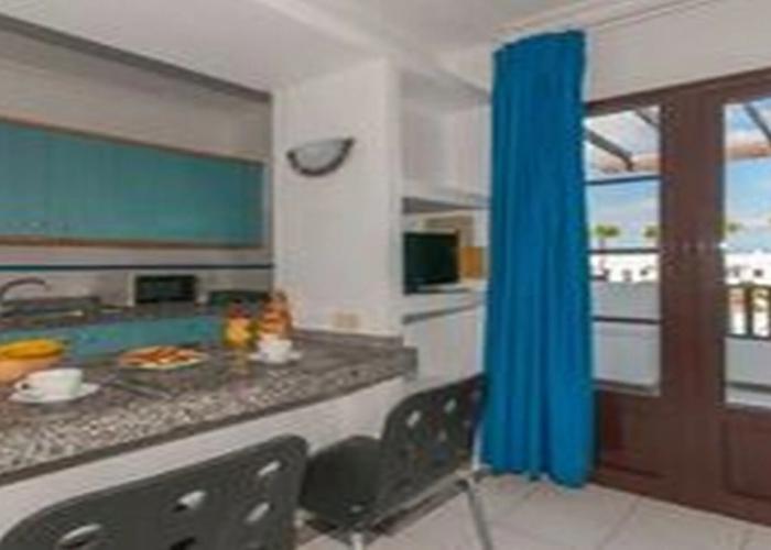 Apartamentos Plaza Azul