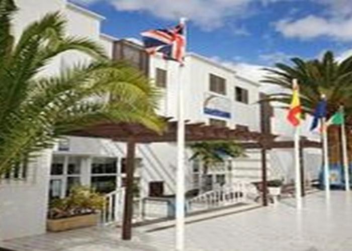 Apartamentos Plaza Azul