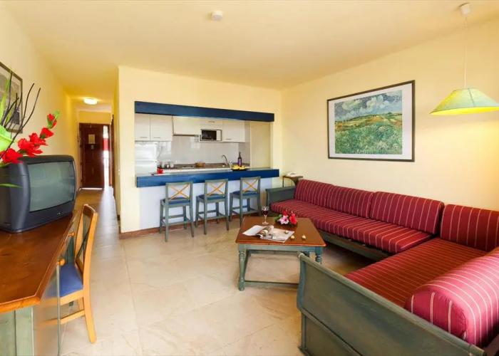 R2 Bahía Kontiki Beach Apartments