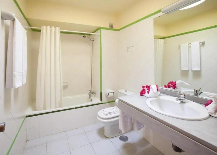 R2 Bahía Kontiki Beach Apartments