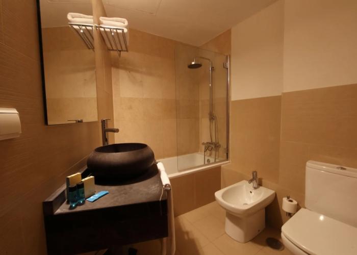 Hotel YIT El Postigo