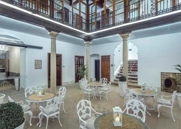 Hotel Alvar Fañez