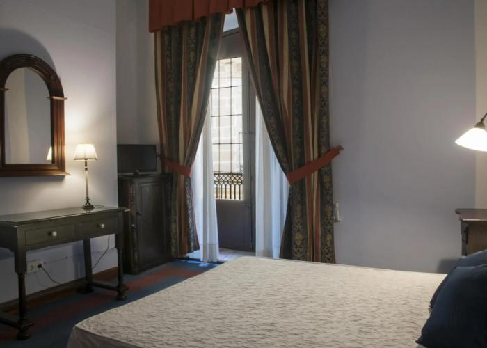 Hotel Alvar Fañez