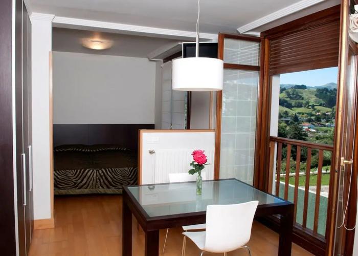 Hotel Talaimendi
