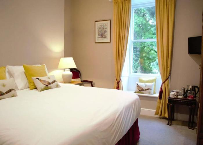 Lowbyer Manor Country House