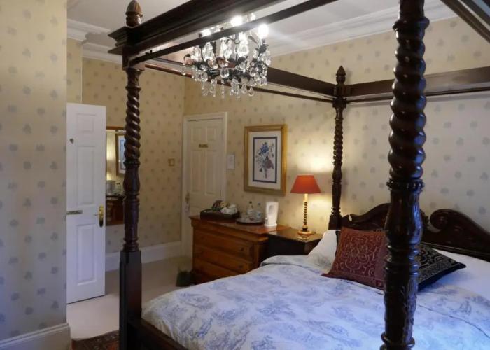 Kerrington House