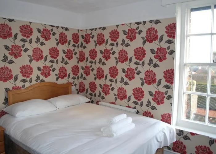 The George Hotel
