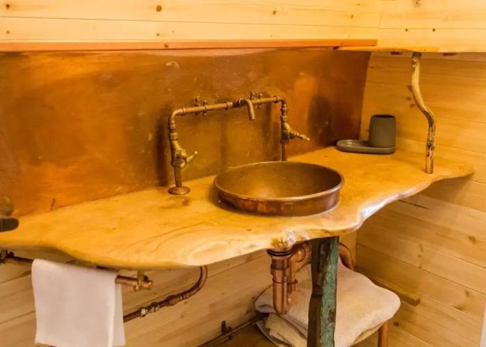 Beautiful 1 bed Glamping pod in Battle