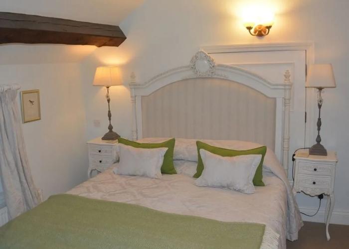 The Castle Arms Inn