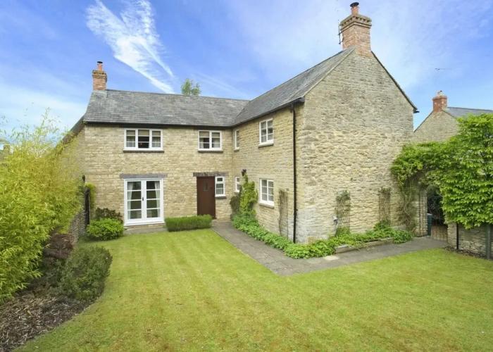 Brook Farm Cottage
