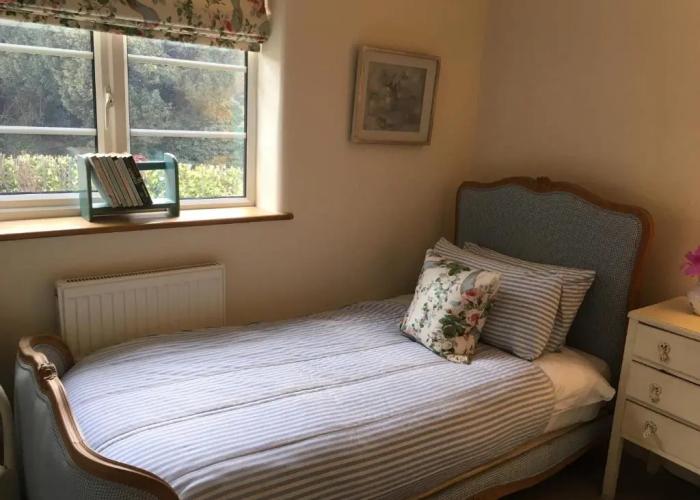 Brook Farm Cottage