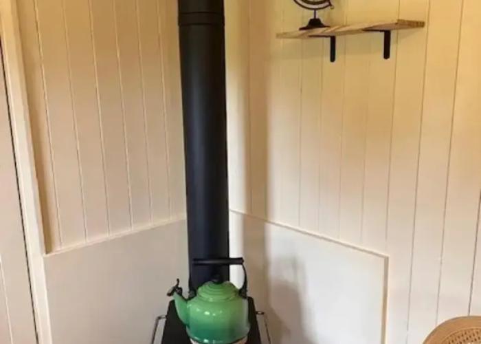 Cottages_and_Houses Shepherdshut-cotswolds-petfriendly-woodburner