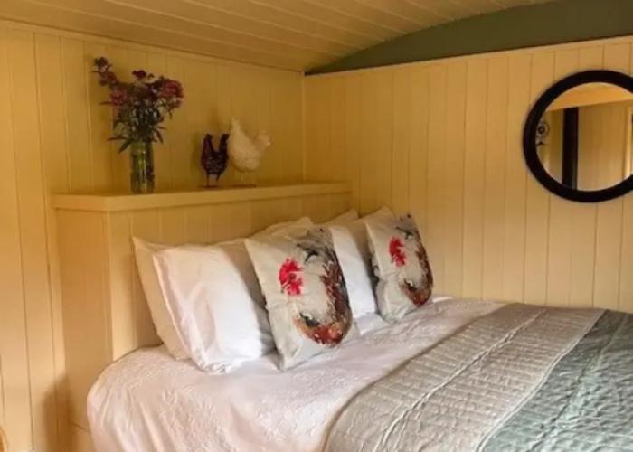 Cottages_and_Houses Shepherdshut-cotswolds-petfriendly-woodburner