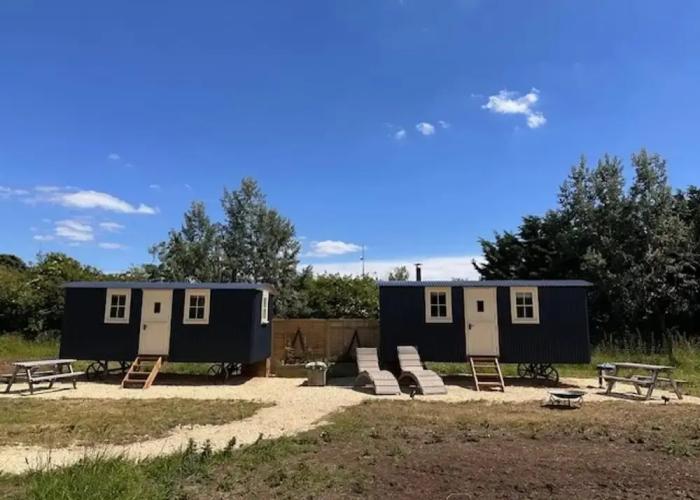 Cottages_and_Houses Shepherdshut-cotswolds-petfriendly-woodburner