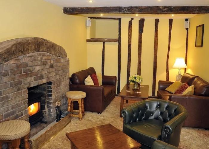 The George Hotel