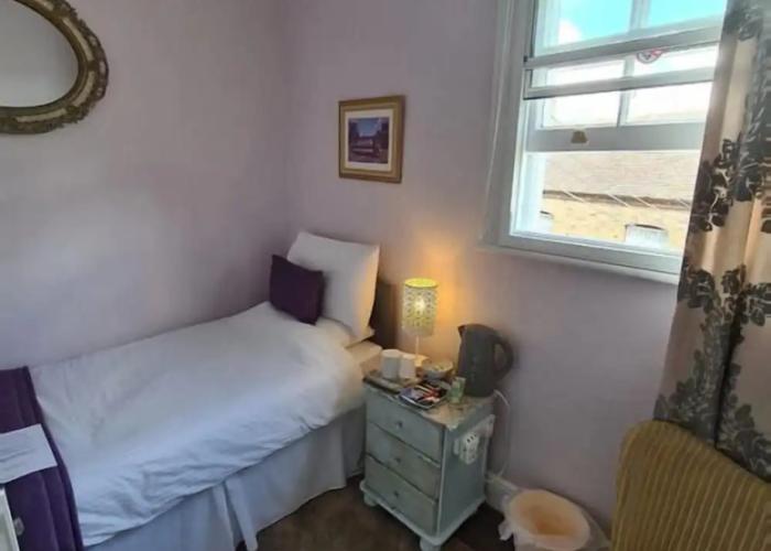 Stoneway Guest House