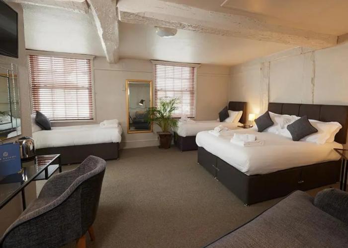 The Falcon Hotel & Restaurant