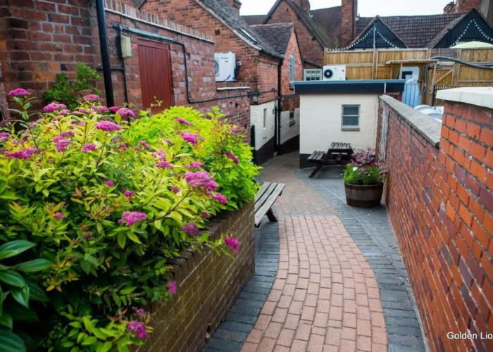 The Golden Lion Inn