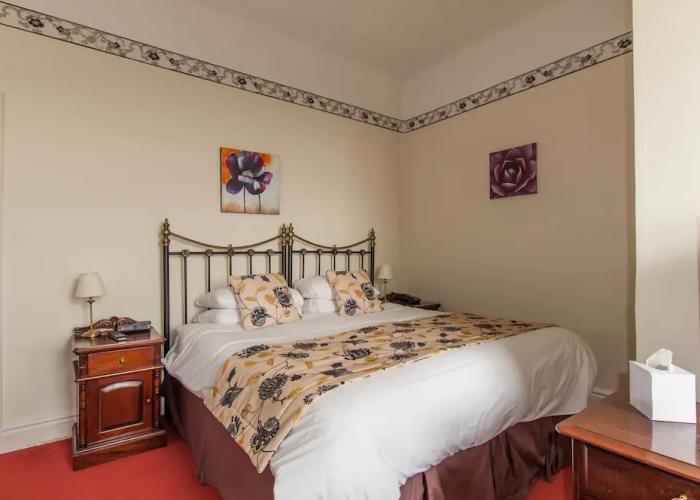 Eype's Mouth Country Hotel