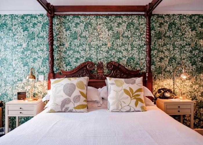 The Bull Hotel