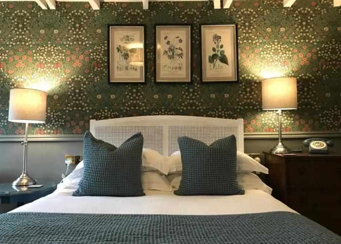Bridge House Hotel