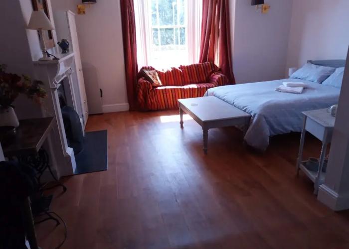 townhouse bridport