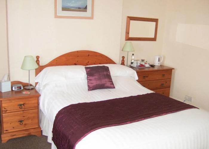 Links Side Guest House