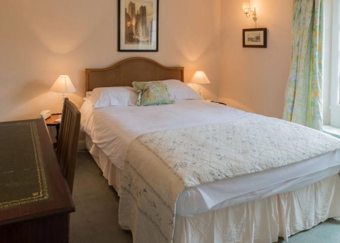 Guyers House Hotel