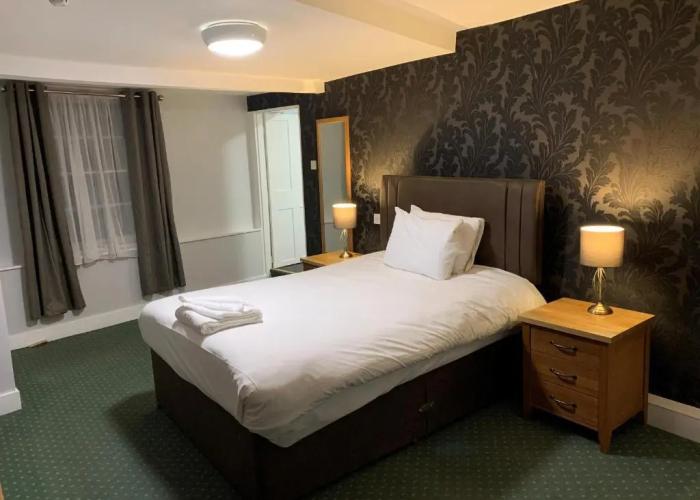 The Castle Hotel
