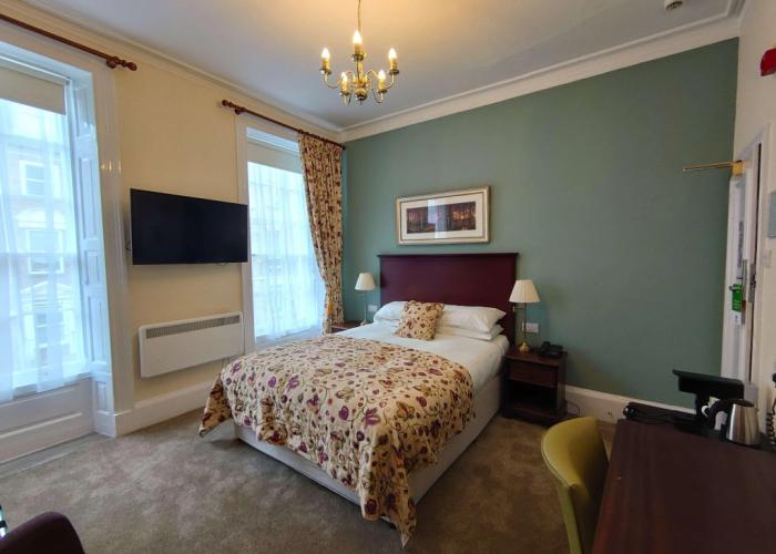 Sleeping Bear Hotel Dorchester