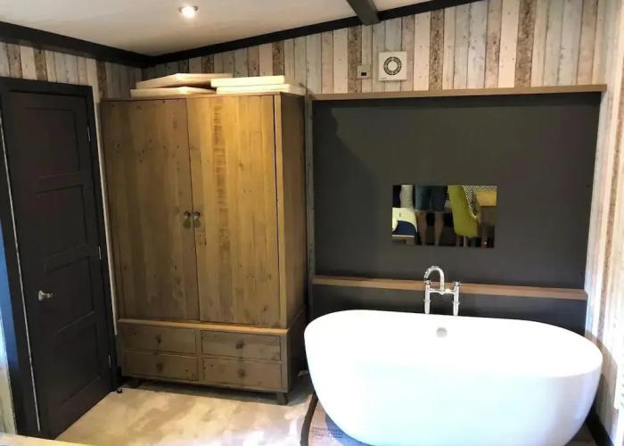 Pet Friendly Lodge - Sleeps6 - Long Stay Discount