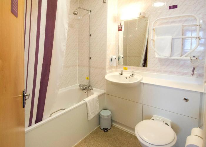 Premier Inn London Gatwick Airport - A23 Airport Way