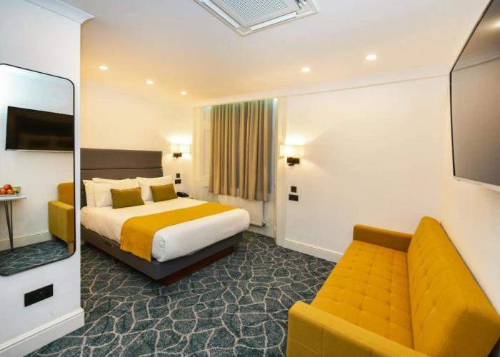Courtyard by Marriott London Gatwick Airport