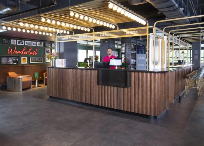 ibis London Gatwick Airport