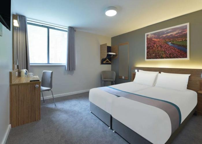 Travelodge Gatwick Airport Central