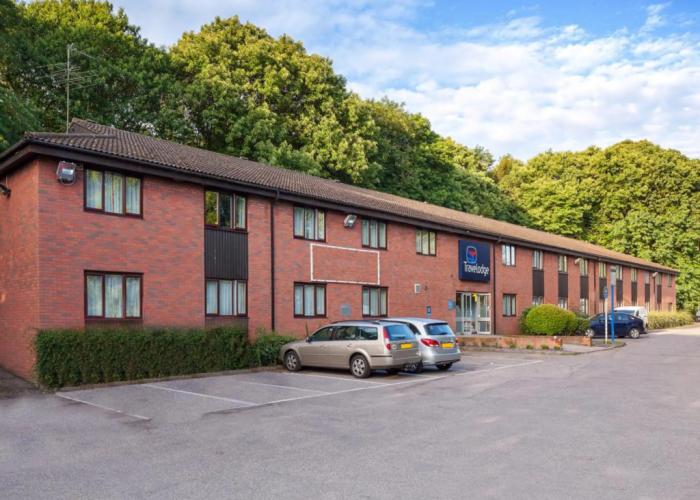 Travelodge Medway M2