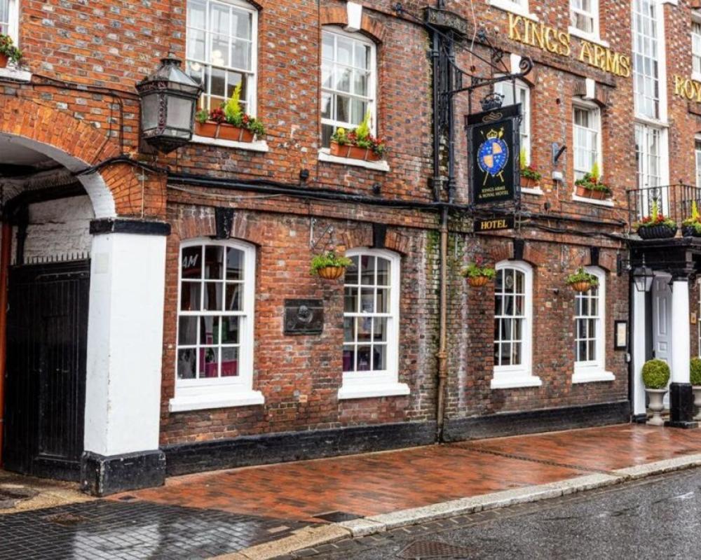 The Kings Arms and Royal Hotel, Godalming, Surrey