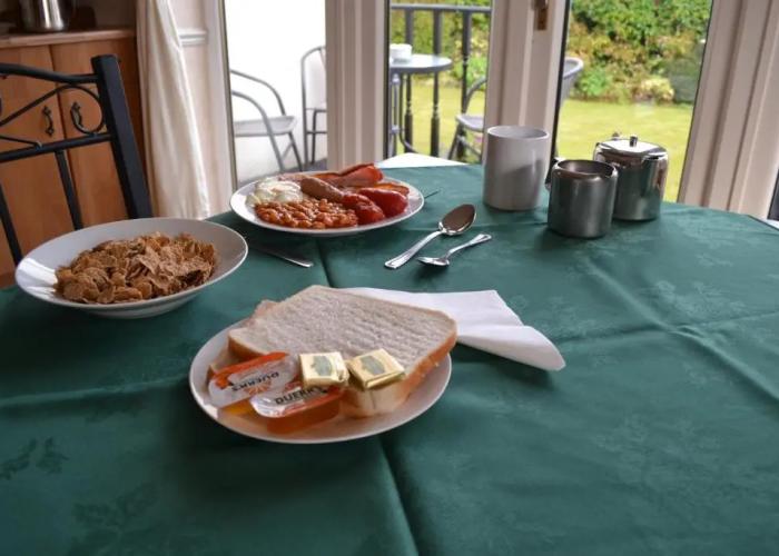 Aarondale Guest House
