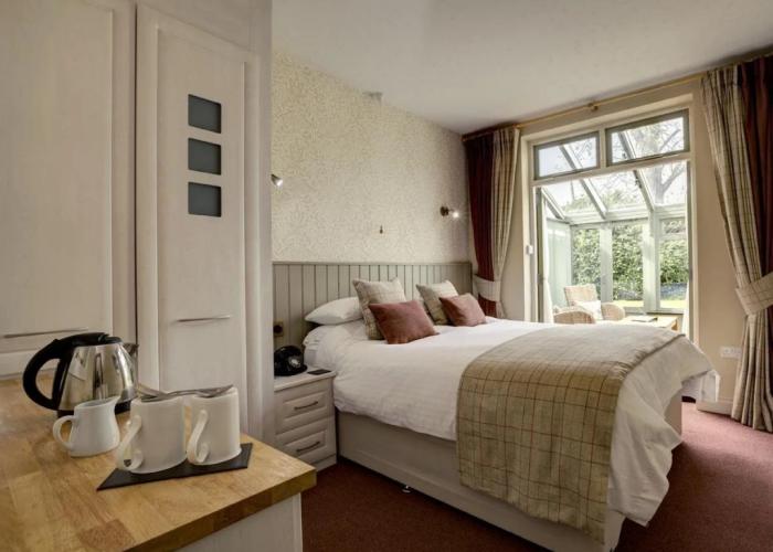 Stone House Hotel