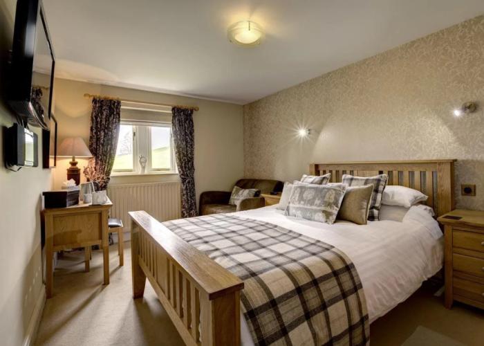 Stone House Hotel