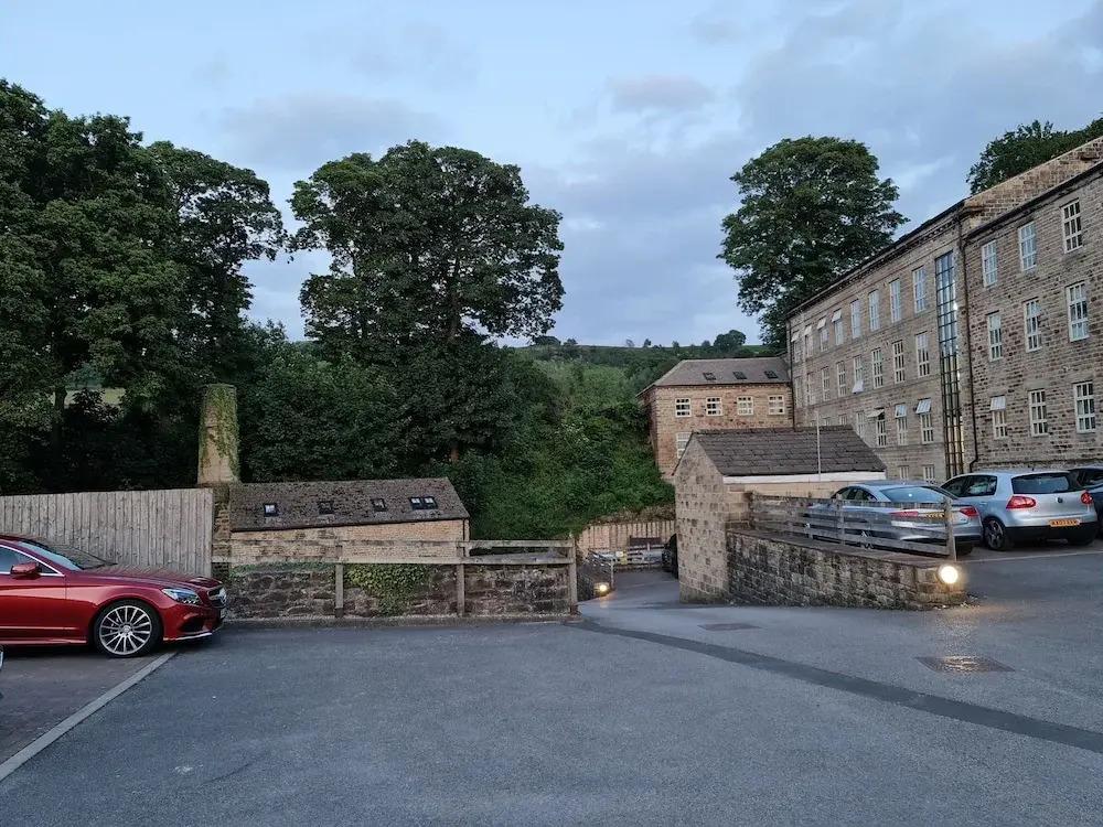 2 Bed Woodland Retreat - Garden & Free Parking