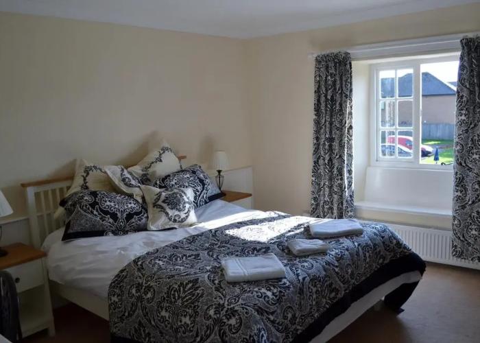 The Highwayman Hotel